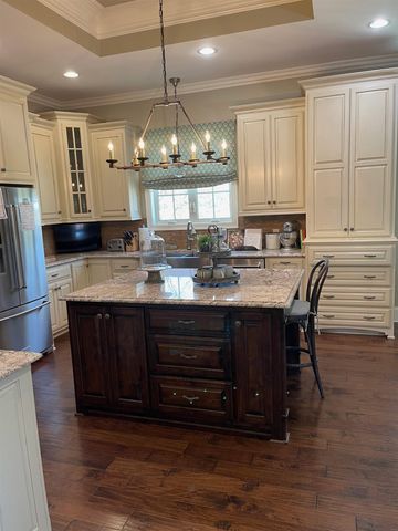 225 Rue L'amitie, Thibodaux, LA 70301