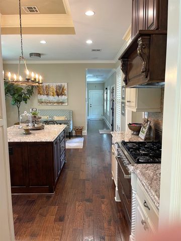 225 Rue L'amitie, Thibodaux, LA 70301
