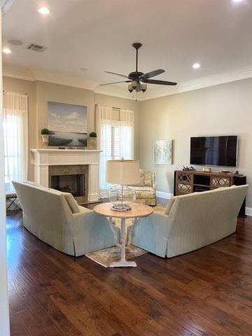 225 Rue L'amitie, Thibodaux, LA 70301