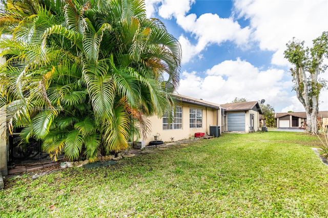 9341 E Fern Lane, Miramar, FL 33025