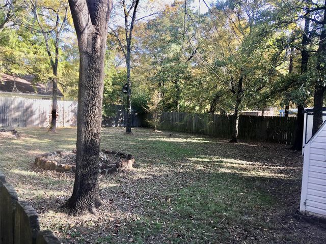 6107 Apache Drive, Mabank, TX 75156