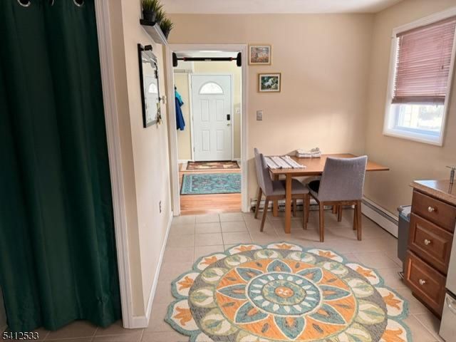 136 Dupont Ave, Hopatcong Boro, NJ 07843