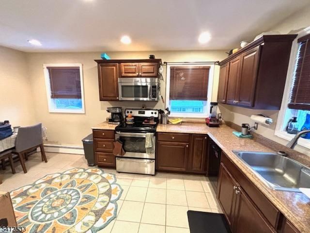 136 Dupont Ave, Hopatcong Boro, NJ 07843