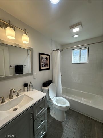 5344 Adenmoor, Lakewood, CA 90713