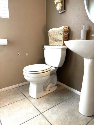 33510 Cedar Creek Lane, Lake Elsinore, CA 92532