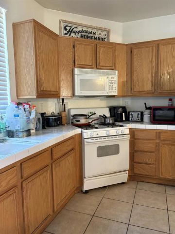 33510 Cedar Creek Lane, Lake Elsinore, CA 92532