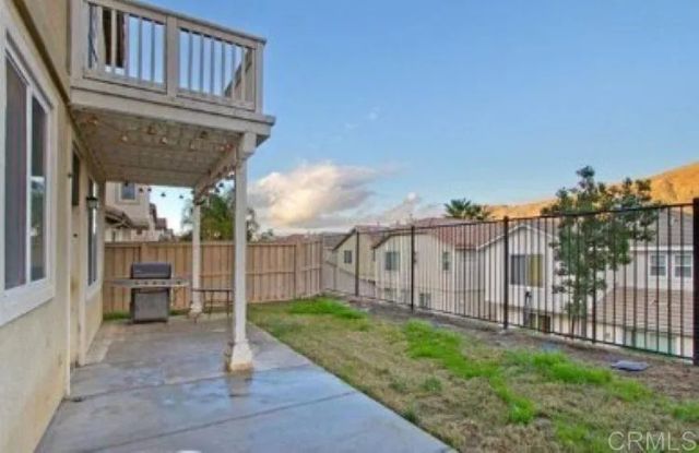 33510 Cedar Creek Lane, Lake Elsinore, CA 92532