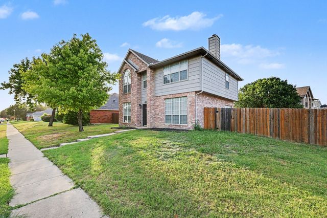 10700 Castle Drive, Frisco, TX 75035