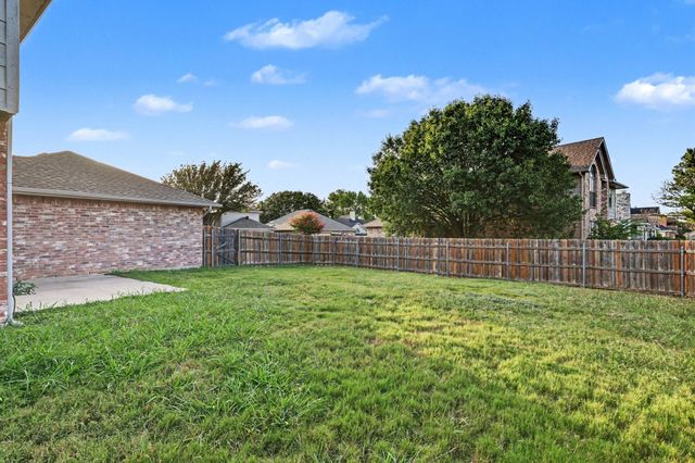 10700 Castle Drive, Frisco, TX 75035
