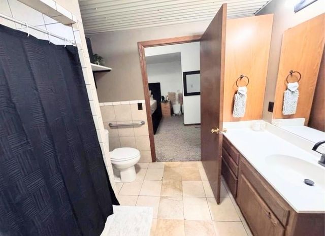 22598 700th Avenue, Albert Lea, MN 56007