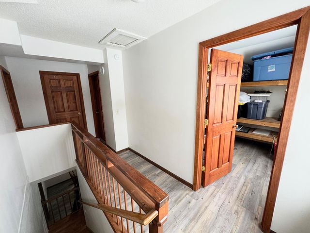 22598 700th Avenue, Albert Lea, MN 56007