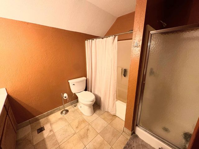 22598 700th Avenue, Albert Lea, MN 56007