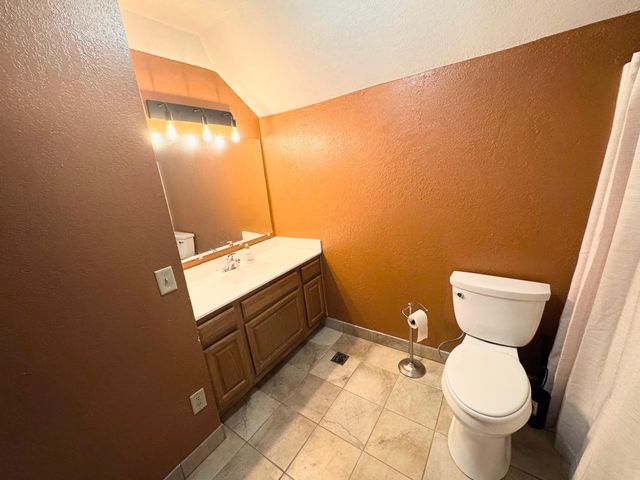 22598 700th Avenue, Albert Lea, MN 56007