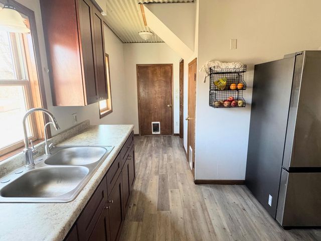 22598 700th Avenue, Albert Lea, MN 56007