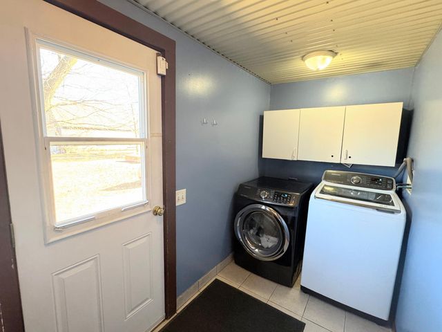 22598 700th Avenue, Albert Lea, MN 56007