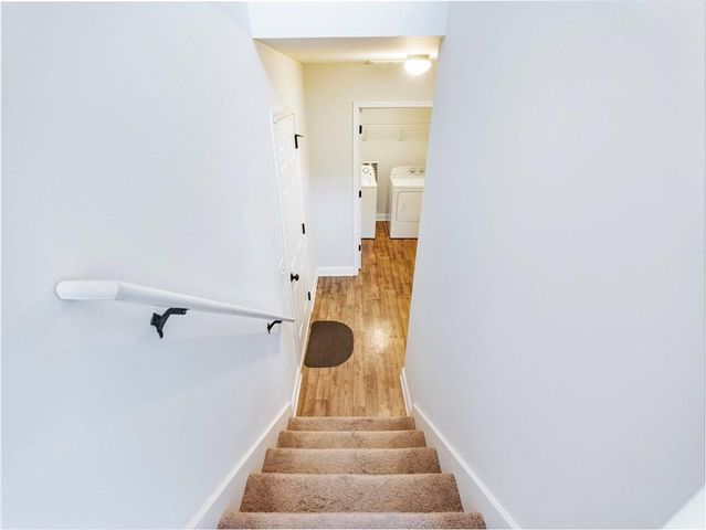 8258 Mountain Glen Drive, Clermont, GA 30527