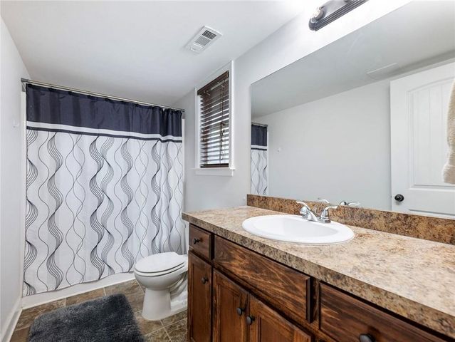 8258 Mountain Glen Drive, Clermont, GA 30527