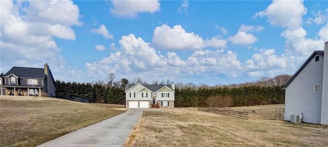 8258 Mountain Glen Drive, Clermont, GA 30527