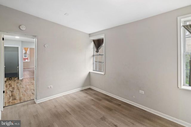 2419 N MARSHALL ST, Philadelphia, PA 19133