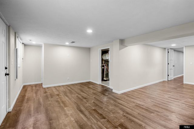 2815 S 102nd Street, Omaha, NE 68124