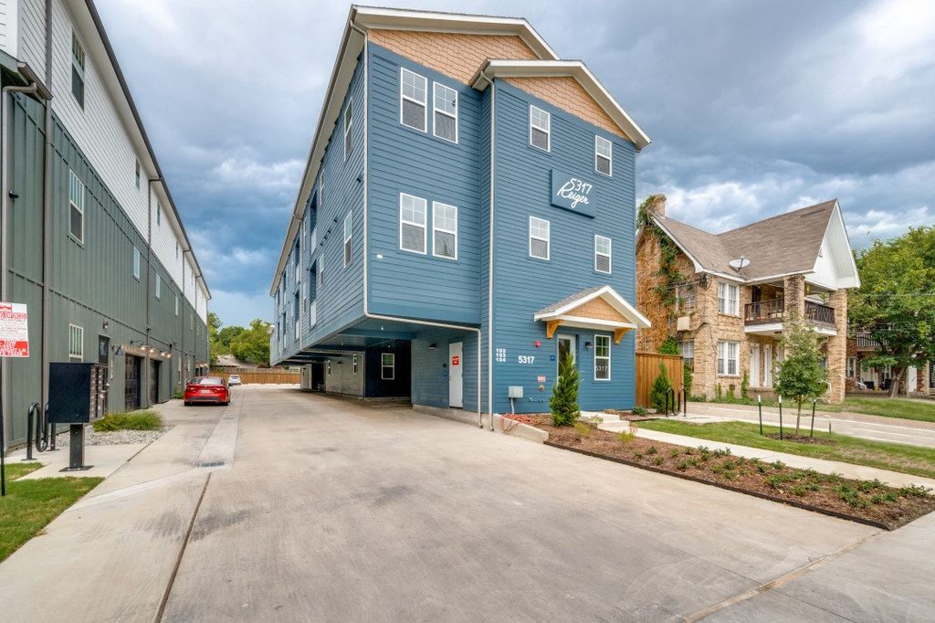 5317 Reiger Avenue 304, Dallas, TX 75214