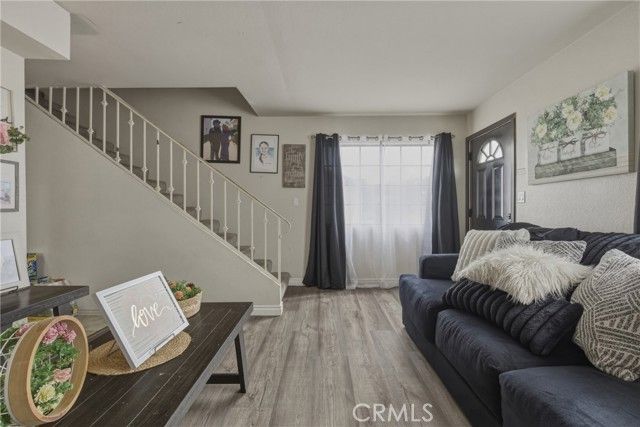 539 N Pasadena, Azusa, CA 91702