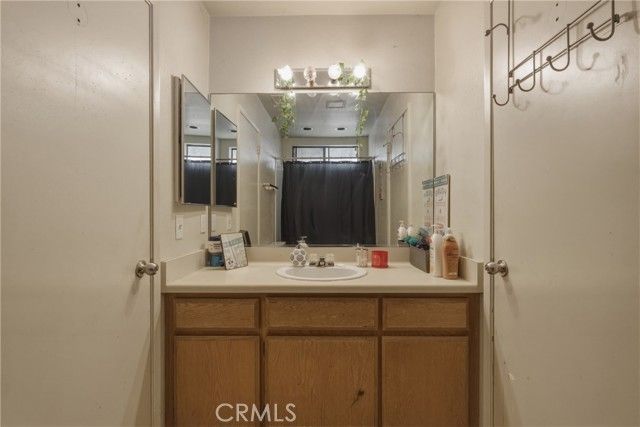 539 N Pasadena, Azusa, CA 91702