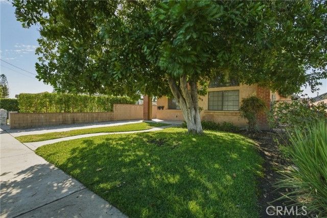 539 N Pasadena, Azusa, CA 91702