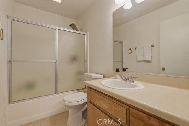 539 N Pasadena, Azusa, CA 91702