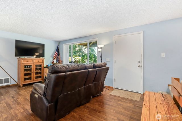2533 Fir Avenue, Bremerton, WA 98310