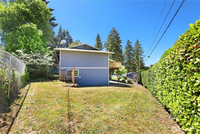 2533 Fir Avenue, Bremerton, WA 98310