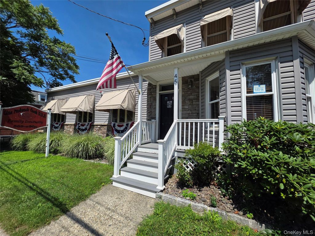 45 Quassaick Avenue, New Windsor, NY 12553 — photo 3