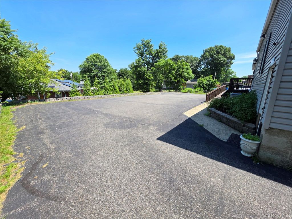 45 Quassaick Avenue, New Windsor, NY 12553 — photo 5