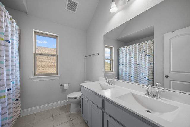 2807 Newsom Ridge Drive, Mansfield, TX 76063