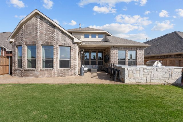 2807 Newsom Ridge Drive, Mansfield, TX 76063