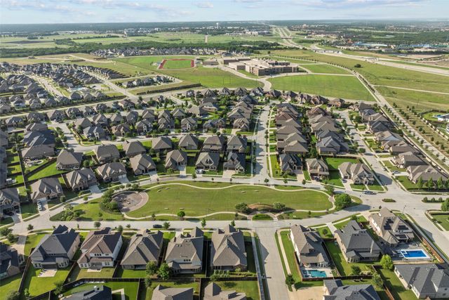 2807 Newsom Ridge Drive, Mansfield, TX 76063