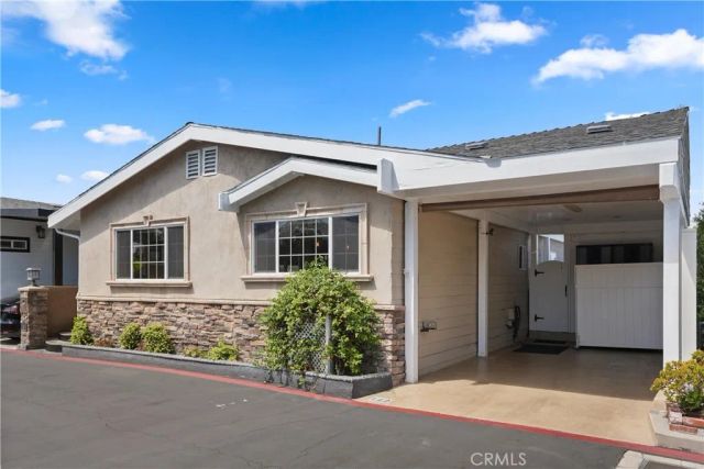 142 Liberty, Newport Beach, CA 92660