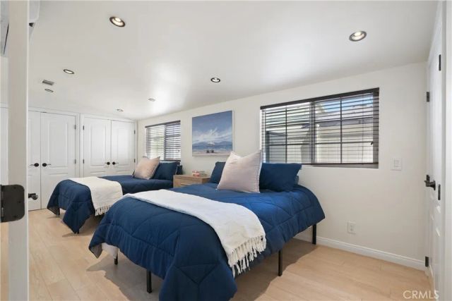 142 Liberty, Newport Beach, CA 92660