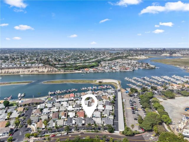 142 Liberty, Newport Beach, CA 92660