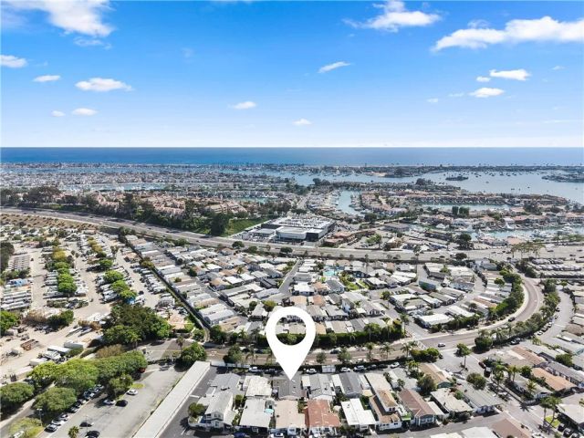 142 Liberty, Newport Beach, CA 92660