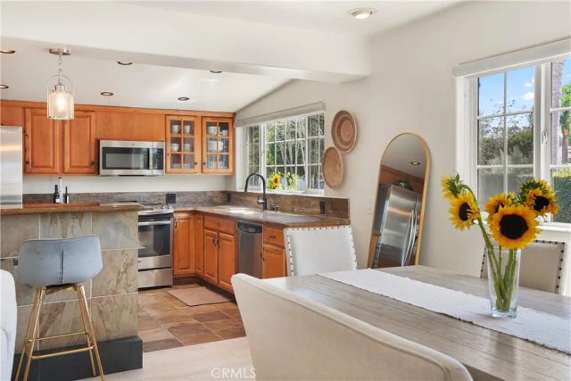142 Liberty, Newport Beach, CA 92660