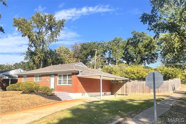 1500 Mendell Drive, University City, MO 63130