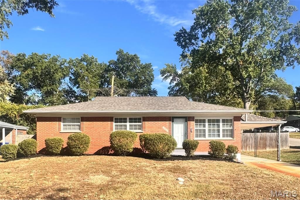 1500 Mendell Drive, University City, MO 63130