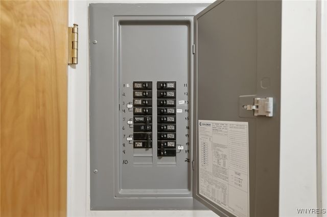 1155 Youngs Road A, Amherst, NY 14207