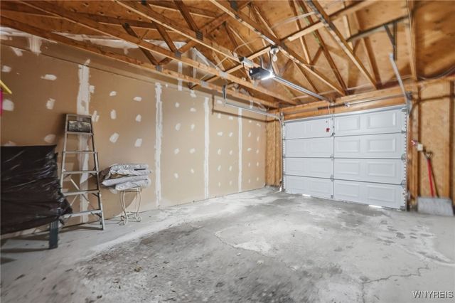 1155 Youngs Road A, Amherst, NY 14207