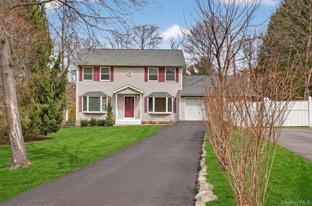 82 Walton Terrace, Monroe, NY 10950