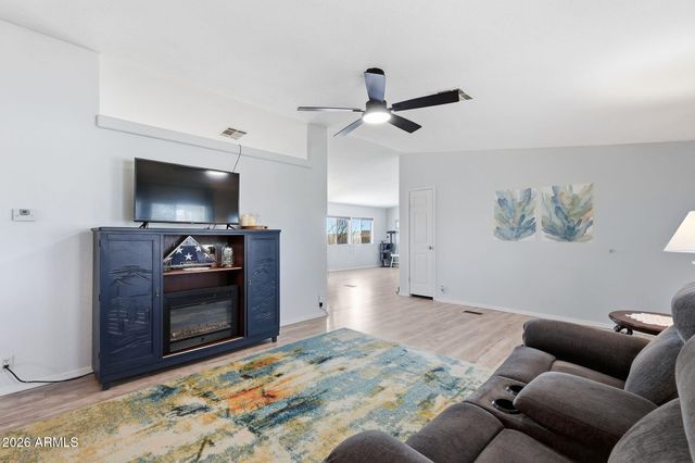 816 N RIDGEVIEW Place, Huachuca City, AZ 85616