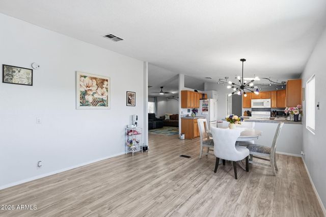 816 N RIDGEVIEW Place, Huachuca City, AZ 85616