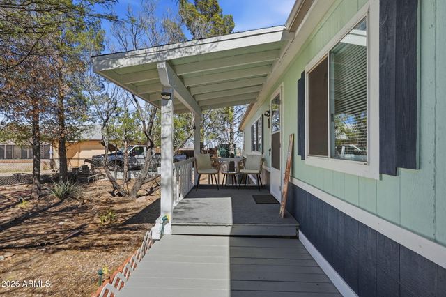 816 N RIDGEVIEW Place, Huachuca City, AZ 85616