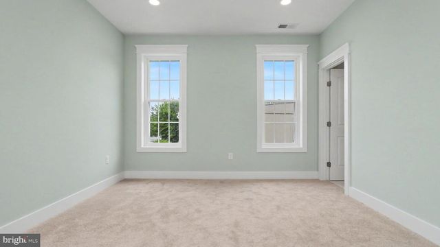 13214 OCEAN DR, Ocean City, MD 21842